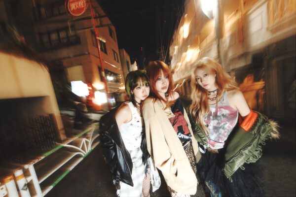 LE SSERAFIMが日本4thシングル「DIFFERENT」のコンセプトフォトを公開！そのビジュアルは？