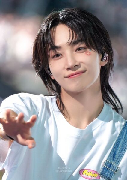 SEVENTEEN(セブチ)ジョンハンに彼女はいるの？ ソウォンやナヨンとも噂に？