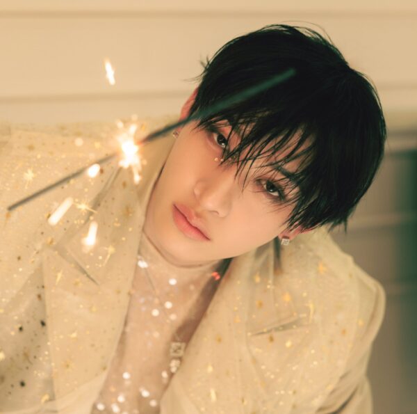 Stray Kidsが日本3rdミニアルバム「Hollow」をリリース！トラックリストを公開も！
