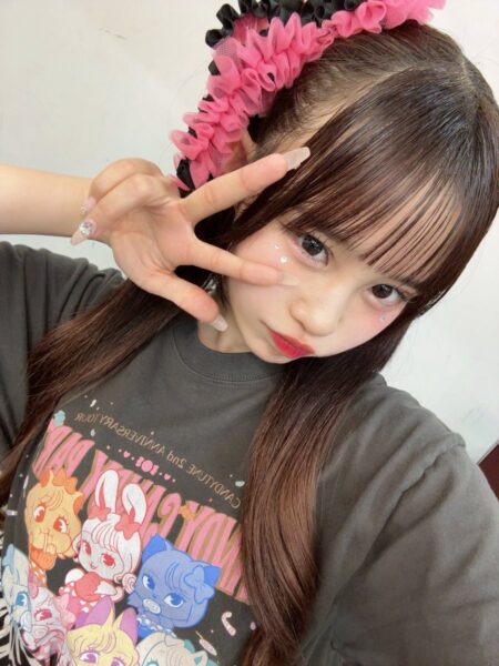 LE SSERAFIMのSAKURAがHKT48時代の後輩のFRUITS ZIPPERの月足天音とCANDY TUNEの村川緋杏とYouTubeショートでコラボ！ファンの反応は？