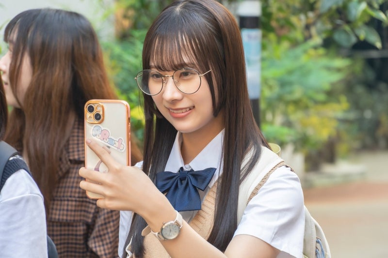 日向坂46の4期生が出演する映画「ゼンブ・オブ・トーキョー」のDVDと