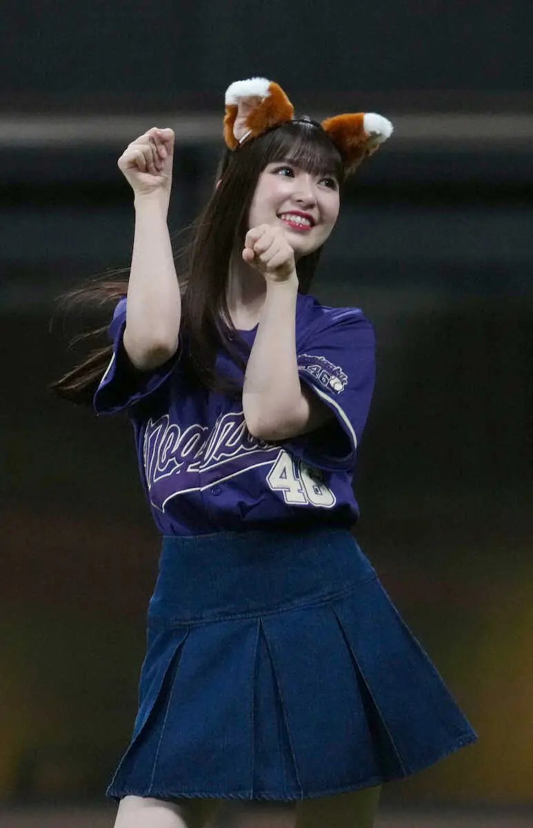 乃木坂46の金川紗耶・小川彩・長嶋凛桜がエスコンできつねダンス!ファンの反応は?