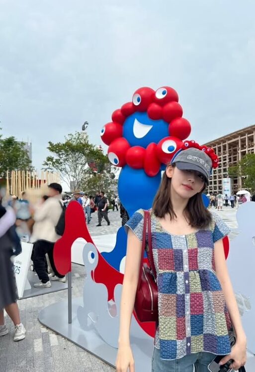 LE SSERAFIMのサクラが大阪万博に降臨！Instagramを見たファンの反応は？