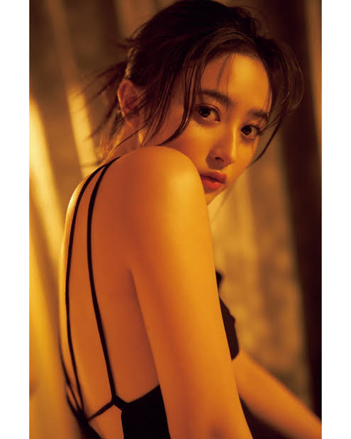 乃木坂46の井上和の1st写真集が初版20万部発行の大ヒット！他のメンバーやアイドルと比べてみた