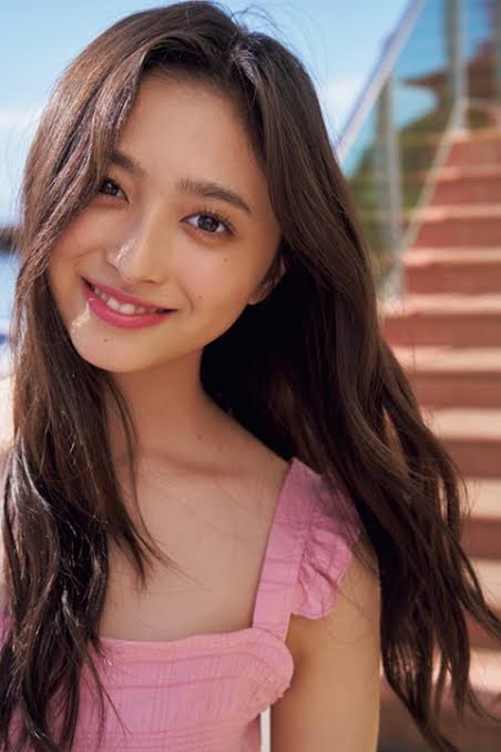 乃木坂46の井上和の1st写真集が初版20万部発行の大ヒット！他のメンバーやアイドルと比べてみた