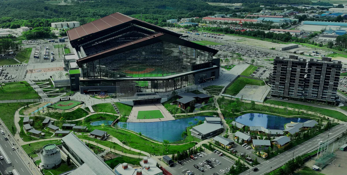 乃木坂46の金川紗耶・小川彩・長嶋凛桜がエスコンできつねダンス!ファンの反応は?