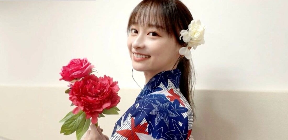 元日向坂46の影山優佳がLE SSERAFIMのライブへ ！オフショットが衝撃すぎる！