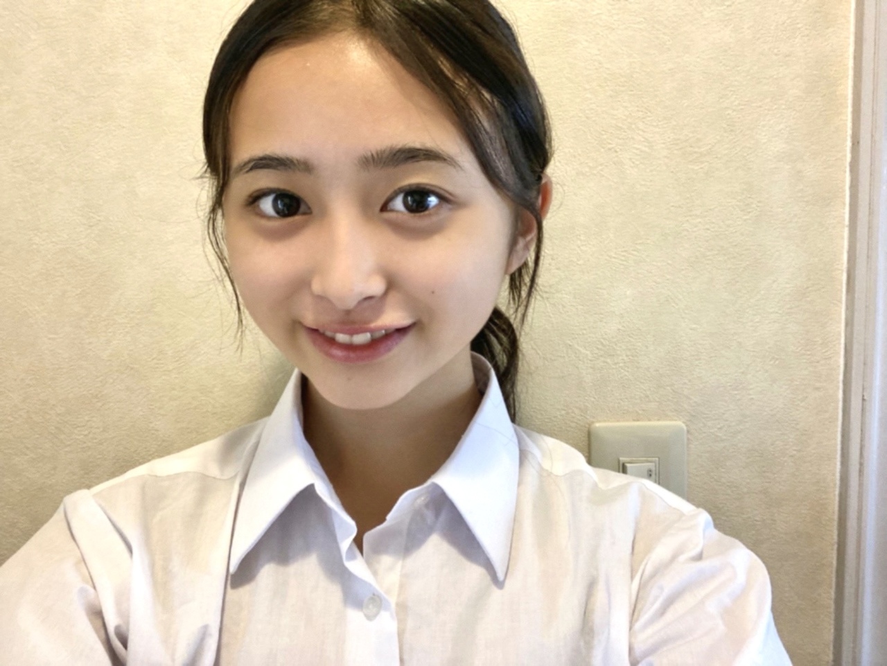 乃木坂46の井上和の写真集が2025年上半期最も売れた写真集に！2，3位も乃木坂で独占！