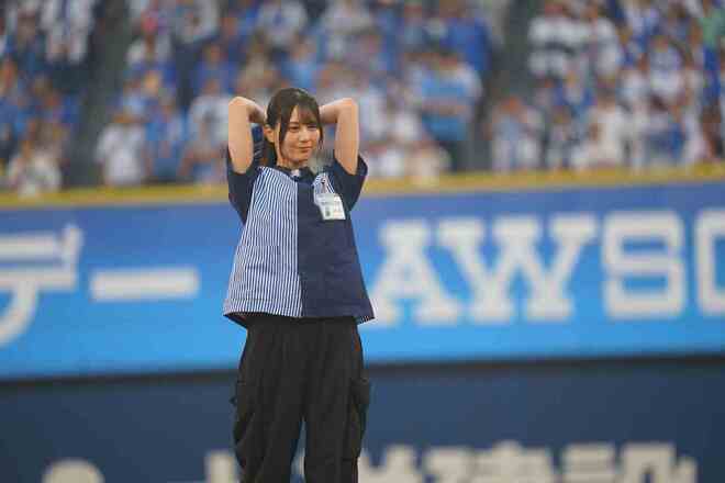 日向坂46の小坂菜緒がDeNA対阪神の始球式に登場！結果は？