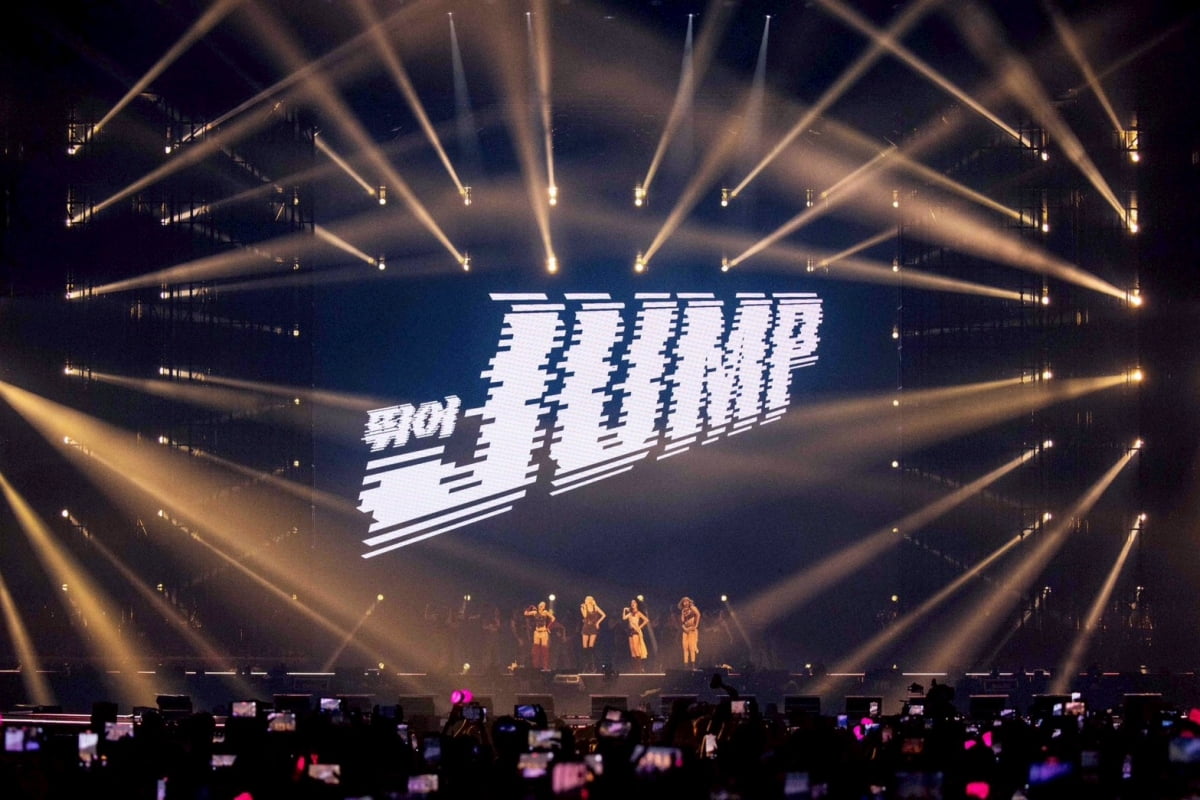 BLACKPINKの新曲「JUMP」のMV公開！ファンの反応は？