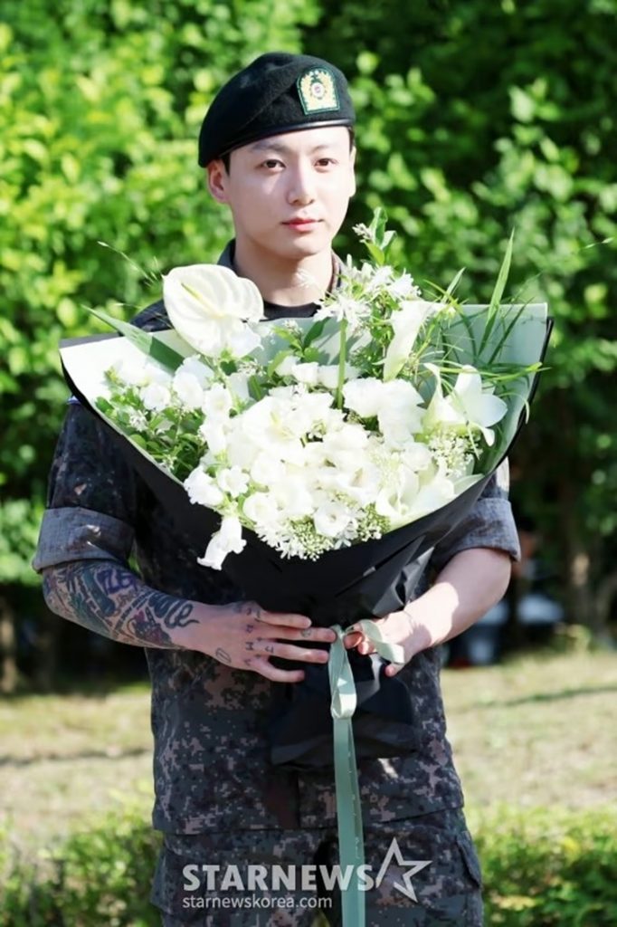 BTS(防弾少年団)のメンバー4人が兵役終えて除隊!完全体カムバックにファンの反応は?