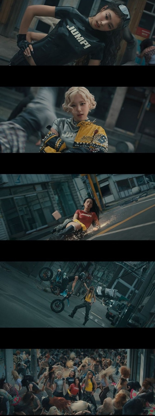 BLACKPINKがTWICEと同日カムバック決定！新曲の予告映像も公開！