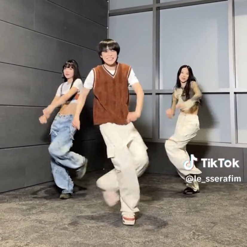 BTS(防弾少年団)のジミンのダンス動画が公開24時間で5300万再生突破！ファンの反応は？