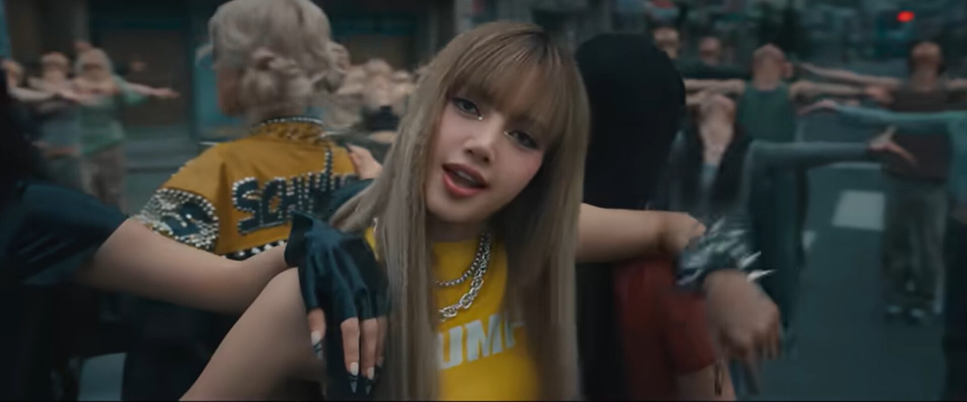 BLACKPINKの新曲「JUMP」のMV公開！ファンの反応は？