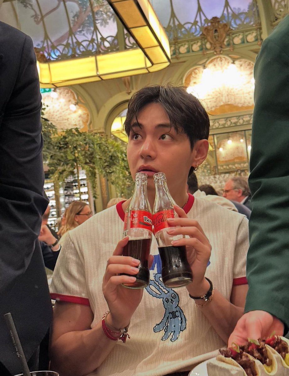 BTS(防弾少年団)のVがコカ・コーラのアンバサダーに就任、ファン