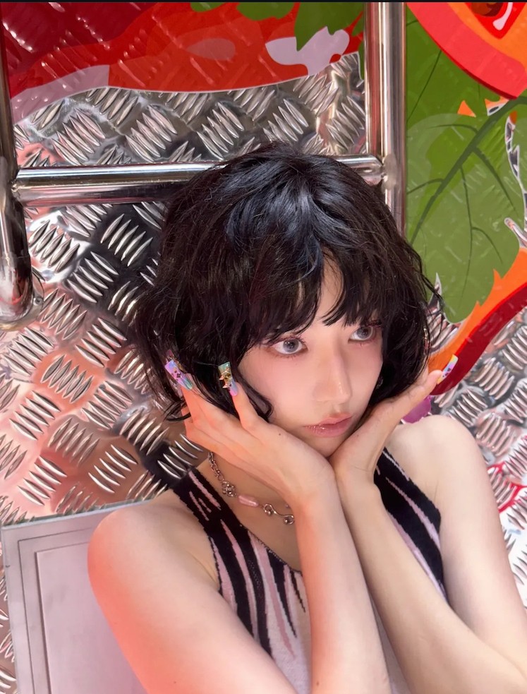 LE SSERAFIMのサクラがショートヘアにイメチェン!ファンの反応は?