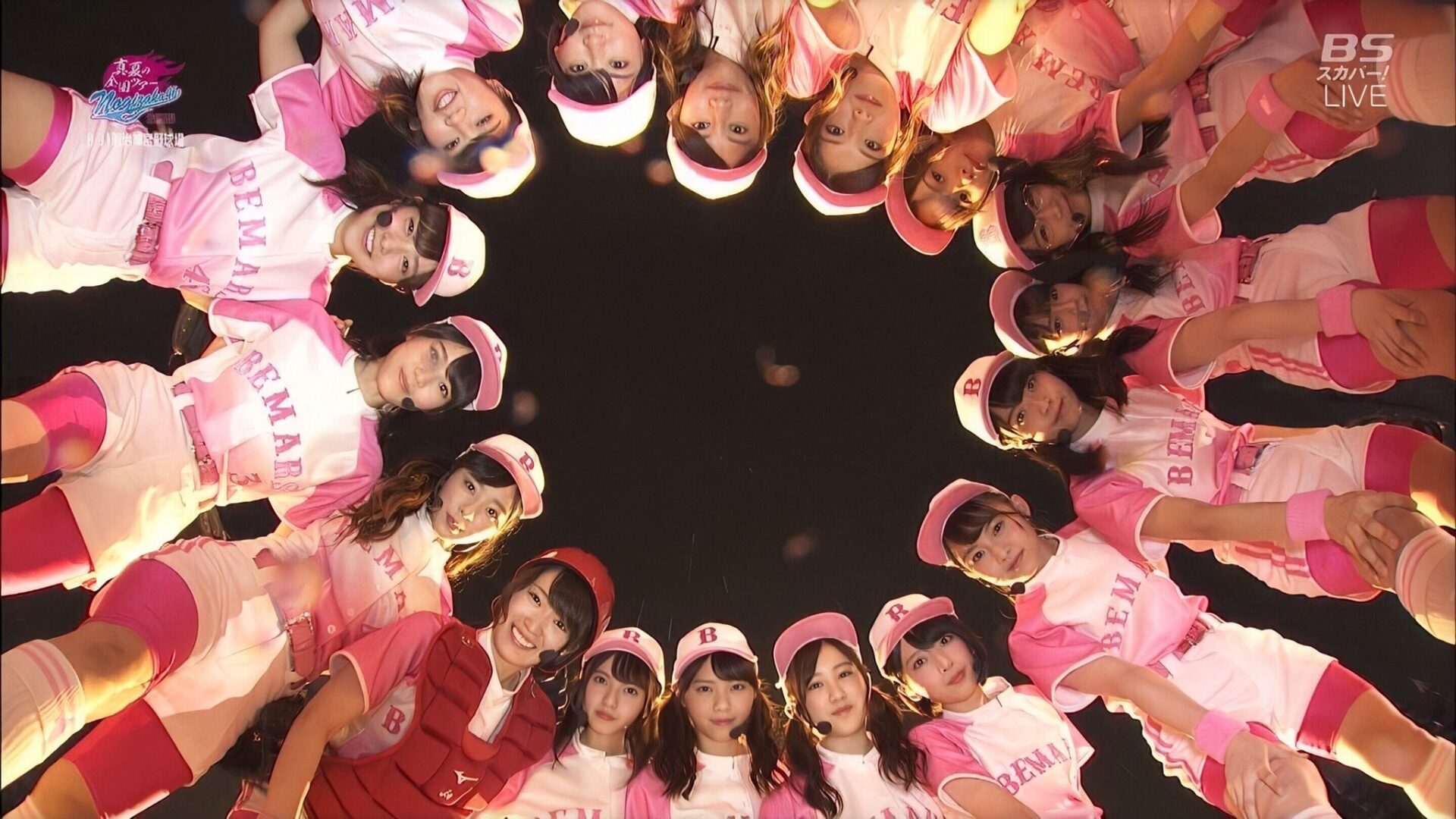 乃木坂46の円陣のはじまりは?拍手の回数にも秘密があった!?