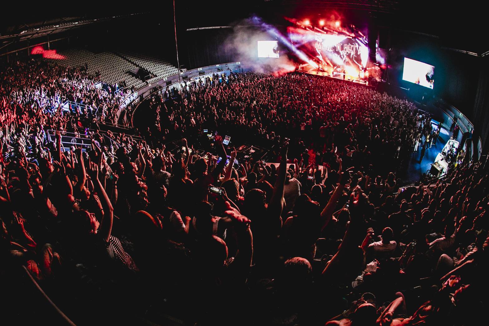 ONE OK ROCK(ワンオク)のTAKAがスペイン・マドリード空港でトラブルに？何があった？