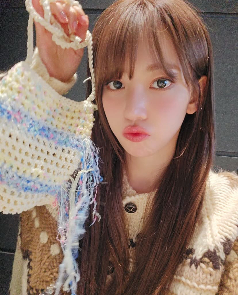 LE SSERAFIMのサクラが韓国で編み物を流行らせた?その経緯とは?