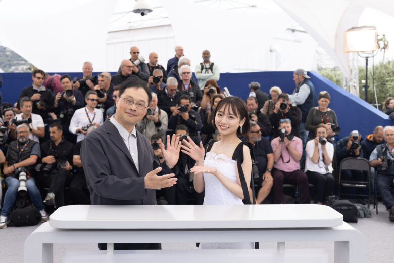 元日向坂46の齊藤京子が初主演の映画「恋愛裁判」の劇中アイドル姿が公開!どんな内容?