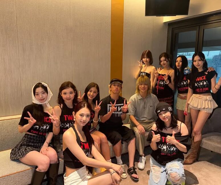 ONE OK ROCK(ワンオク)のTAKAが骨折の経過報告、レントゲン写真を公開。