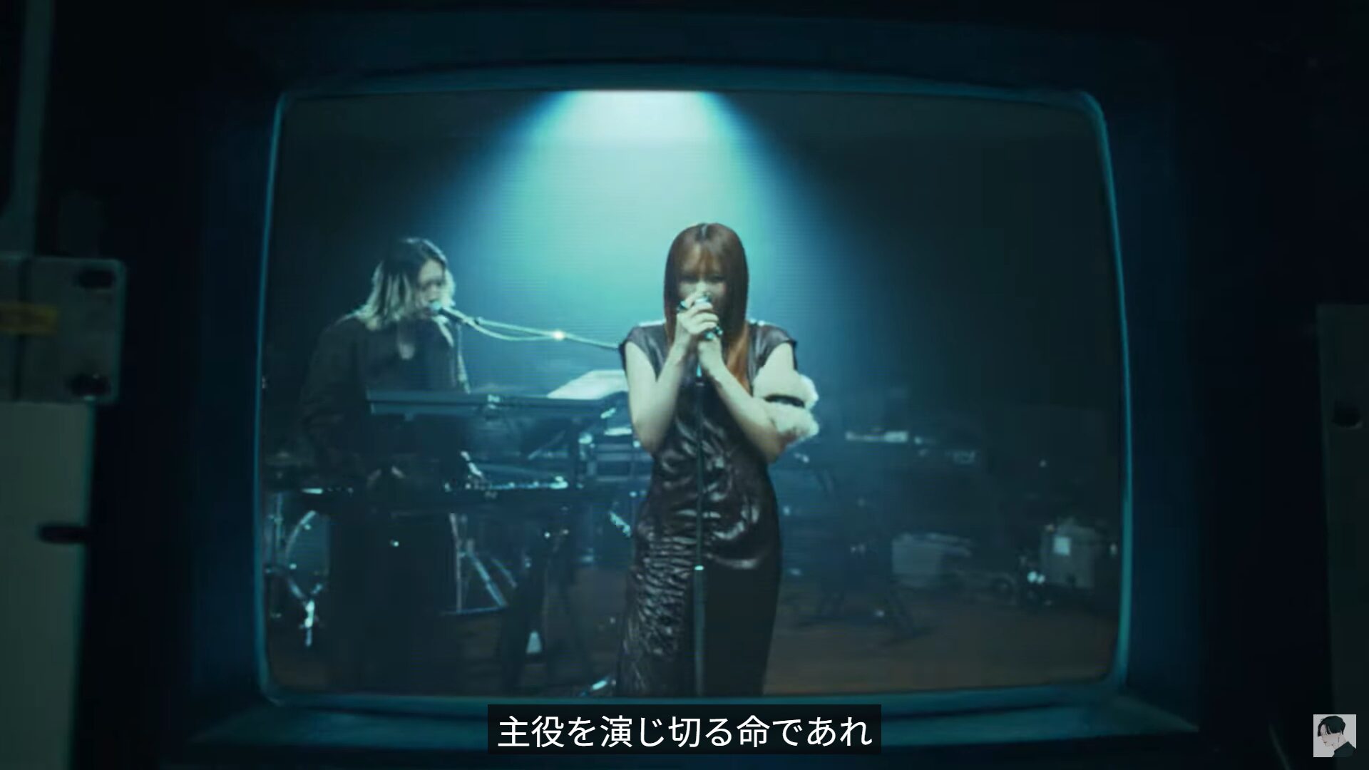 YOASOBIの新曲「劇上」のMV公開！初の実写で菅田将暉と二階堂ふみも登場！
