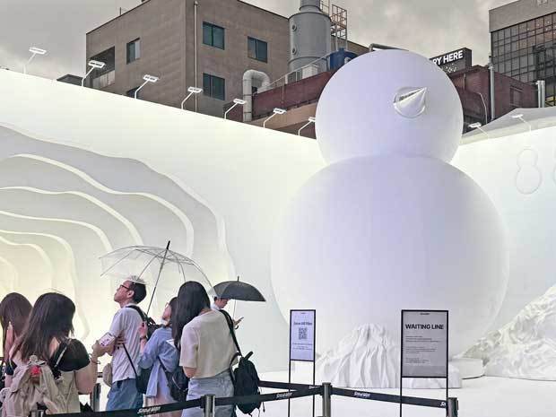 Snow ManがK-POP音楽イベント出演にファンから不満続出?理由は?