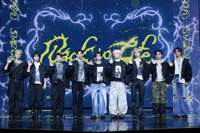 &TEAM(エンティーム)の韓国デビュー作が初日でミリオン突破!日本のアーティストで初!