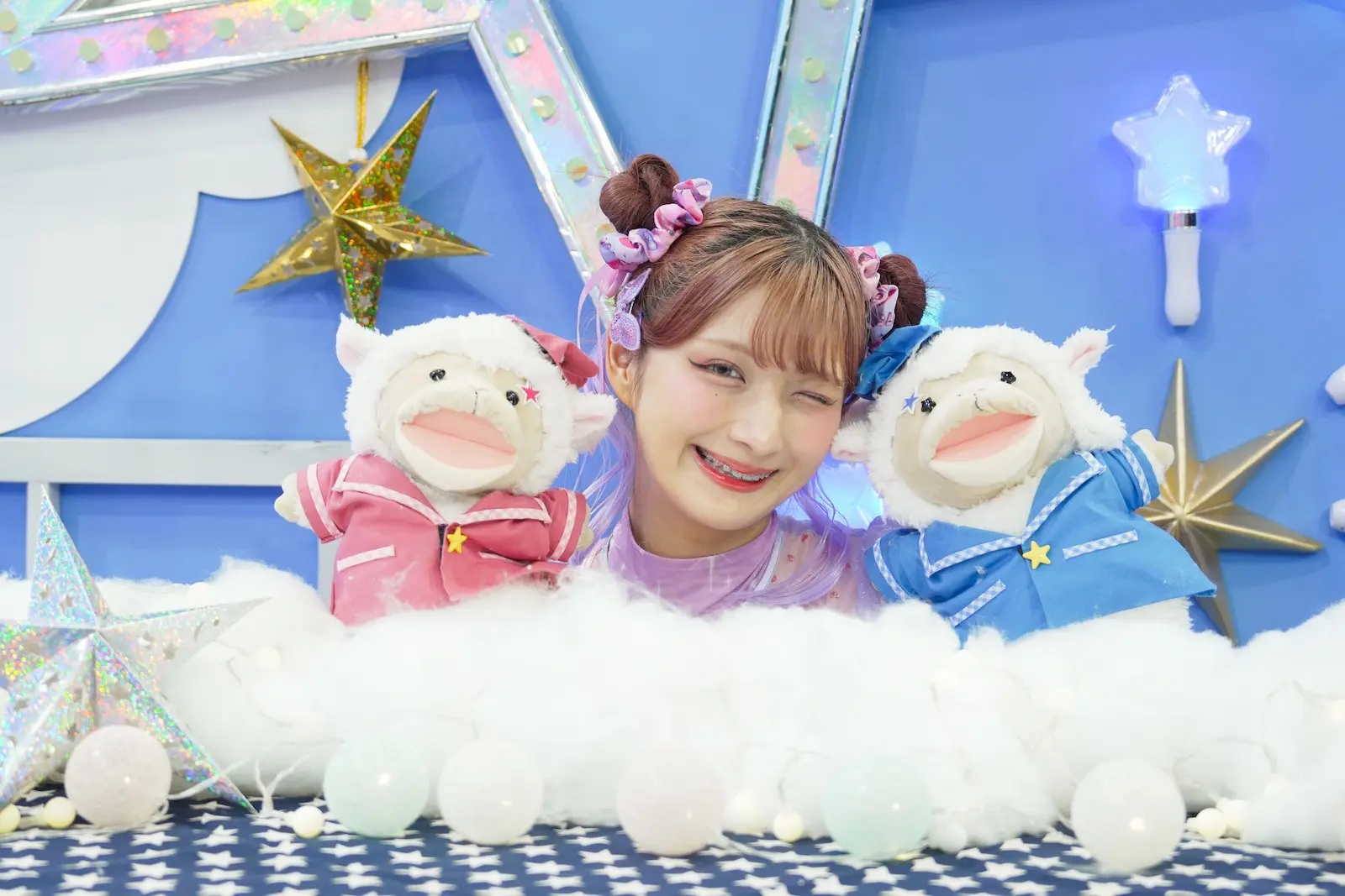 Snow Manの佐久間大介がLE SSERAFIM担当ネイリストからネイルの魅力を学んだ！本人の感想は？