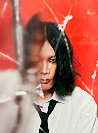 米津玄師の「IRIS OUT」が世界5位の快挙!ファンの反応は?