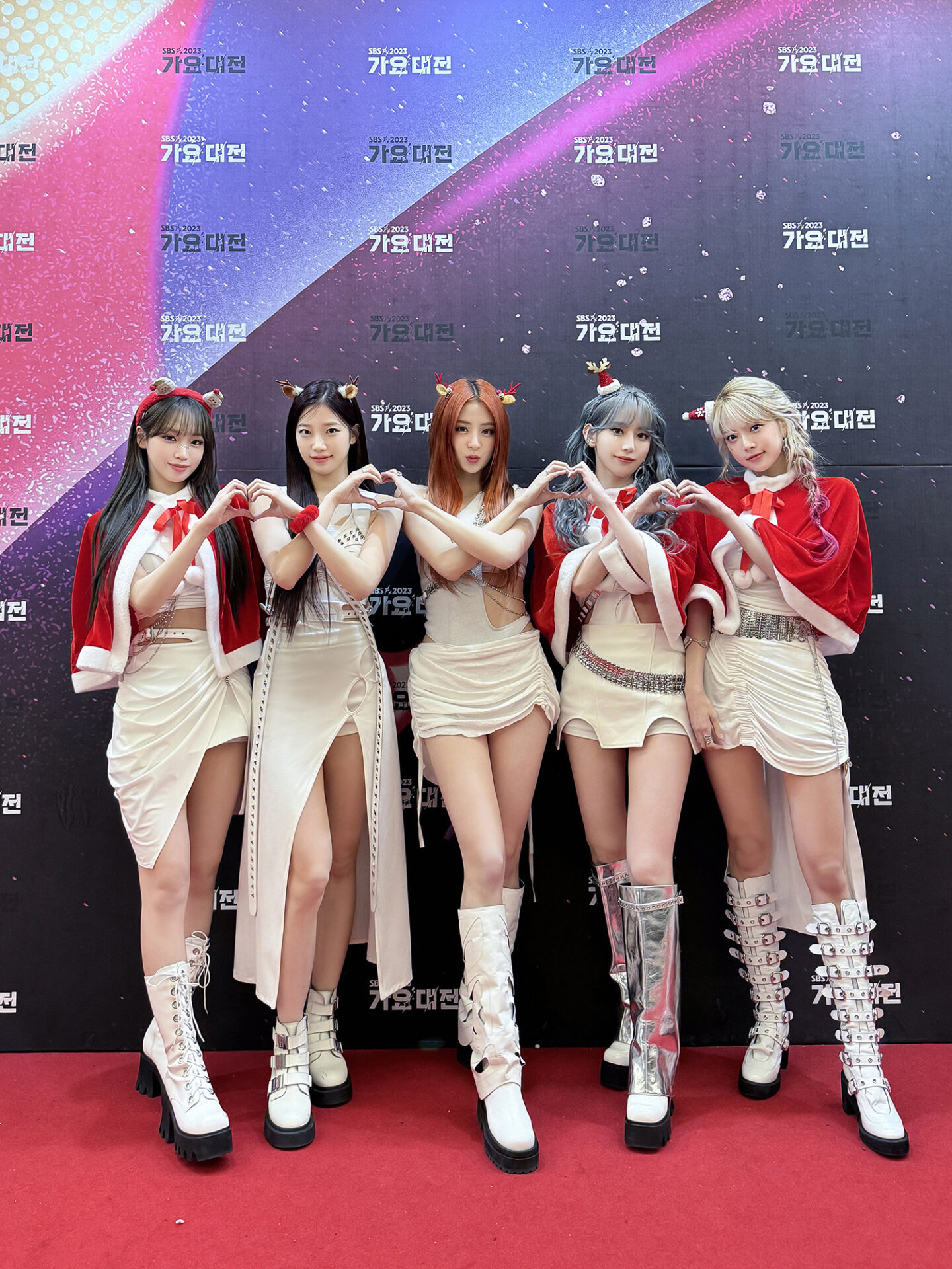 LE SSERAFIMのユンジンとカズハがソウルの初雪の銀世界でのショート動画を公開！ファンの反応は？