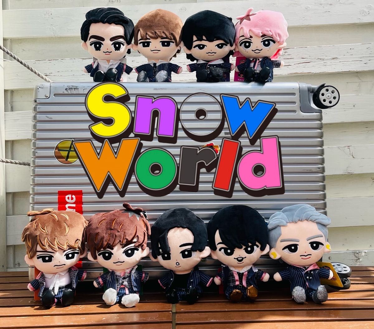 どこで売ってる？SnowManの公式ぬいぐるみの定価や発売日を教えます！