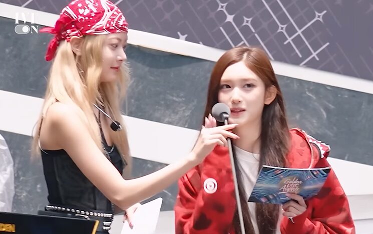 LE SSERAFIMのウンチェがIVEのイソとコラボ!ファンの反応は?