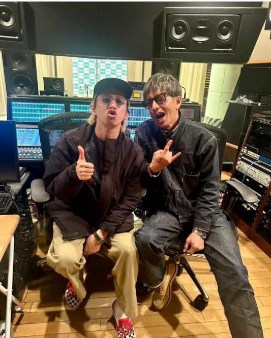 ONE OK ROCK(ワンオク)のTAKAがインスタで木村拓哉とのツーショット写真を公開!ファンの反応は?