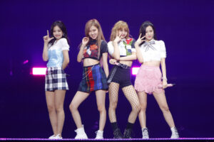 BLACKPINKがワールドツアーの日本公演を記念して全国のビームス5店舗にてポップアップストアが開催！限定アイテムなど調べてみた！