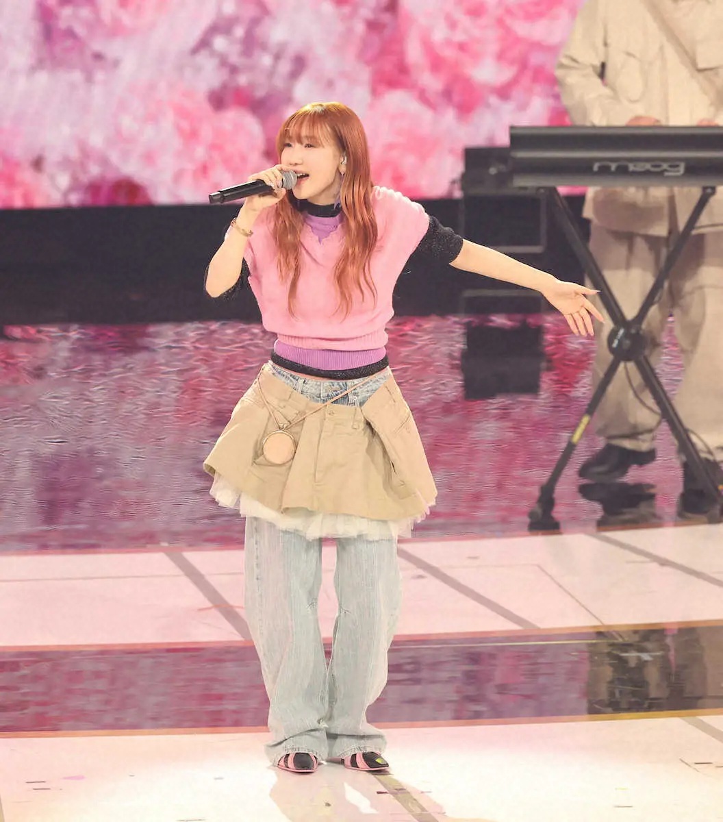 YOASOBIのikuraのソロ活動で囁かれる不仲説でもAyaseとの変わらない絆とは？