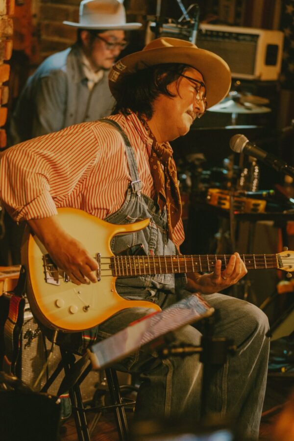 あいみょんがバンド結成!大型新人バンド(笑)OJAMASHIMA’sとは?