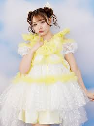 CUTIE STREET︎︎の古澤里紗が姉とのプリクラを公開！ファンの反応は？