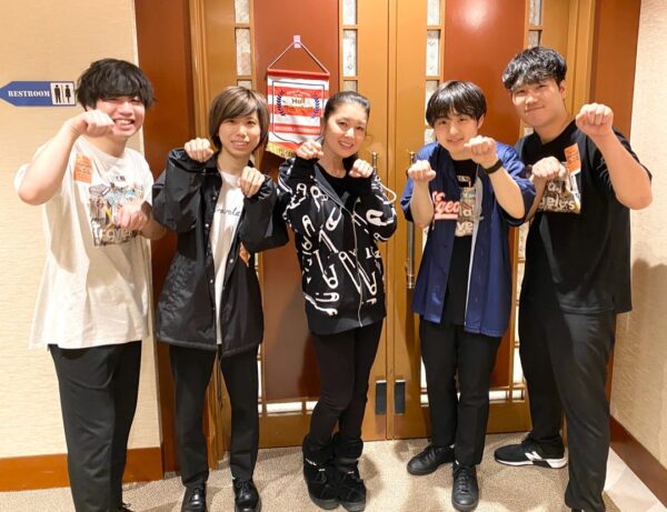 あいみょんが藤あや子と寿司友！？ツーショット写真にファンの反応は？