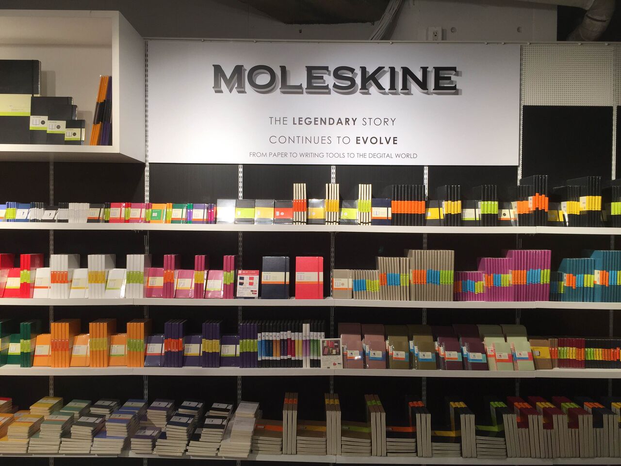 BLACKPINKとMoleskineの第2弾コラボが発表！限定アイテムなど調べてみた！