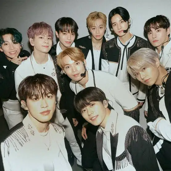 元JO1の鶴房汐恩が活動再開！ファンの反応は？