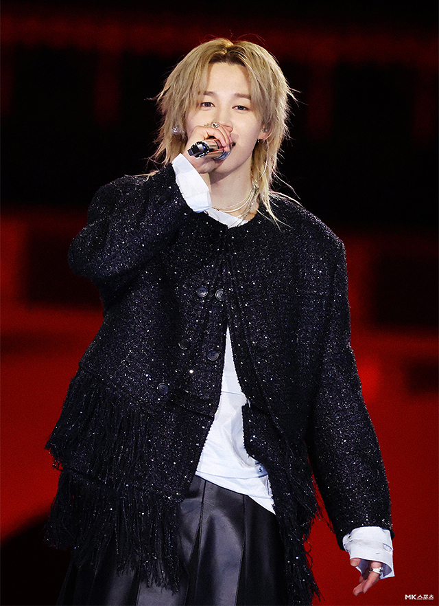 BTS(防弾少年団)が光化門広場でカムバックライブ！４万人が酔いしれた！