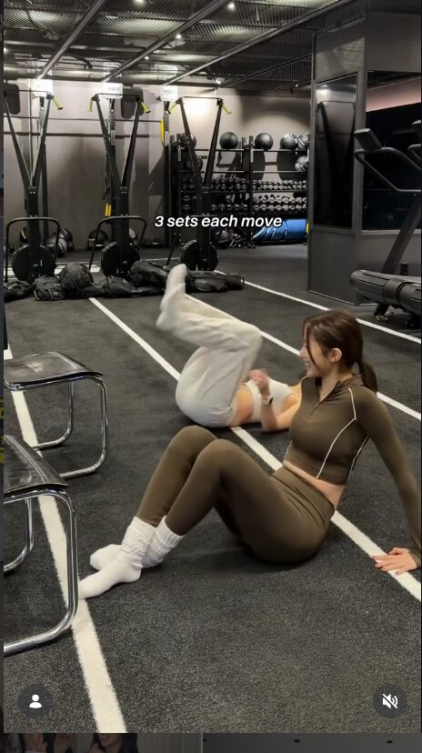 LE SSERAFIMのカズハが腹筋トレーニング動画を公開！実際にやってみる？ファンの反応は？