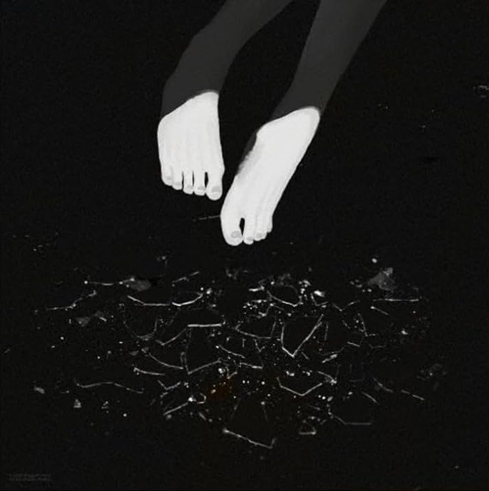 米津玄師のガシャポンが発売!オンラインでは即完売!ファンの反応は?