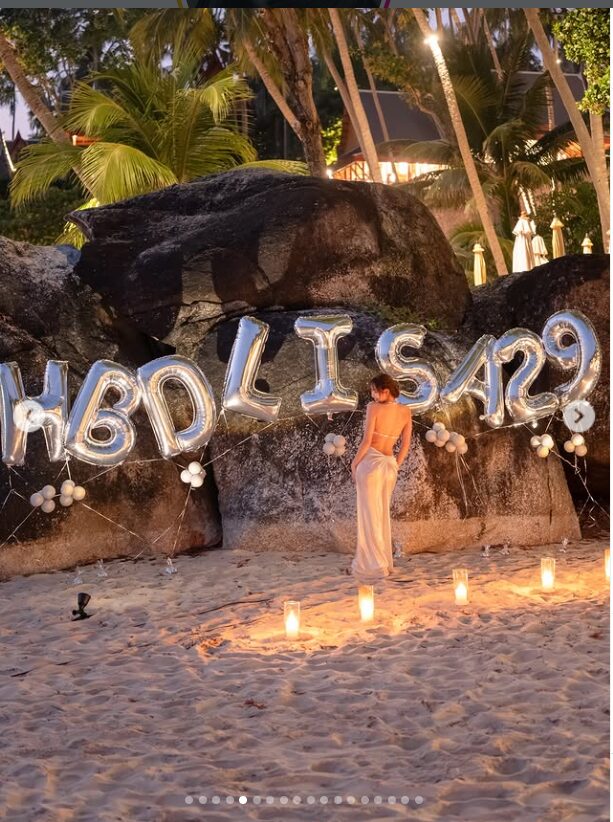 BLACKPINKのリサの20代最後の誕生日パーティーが豪華すぎた！ファンの反応は？