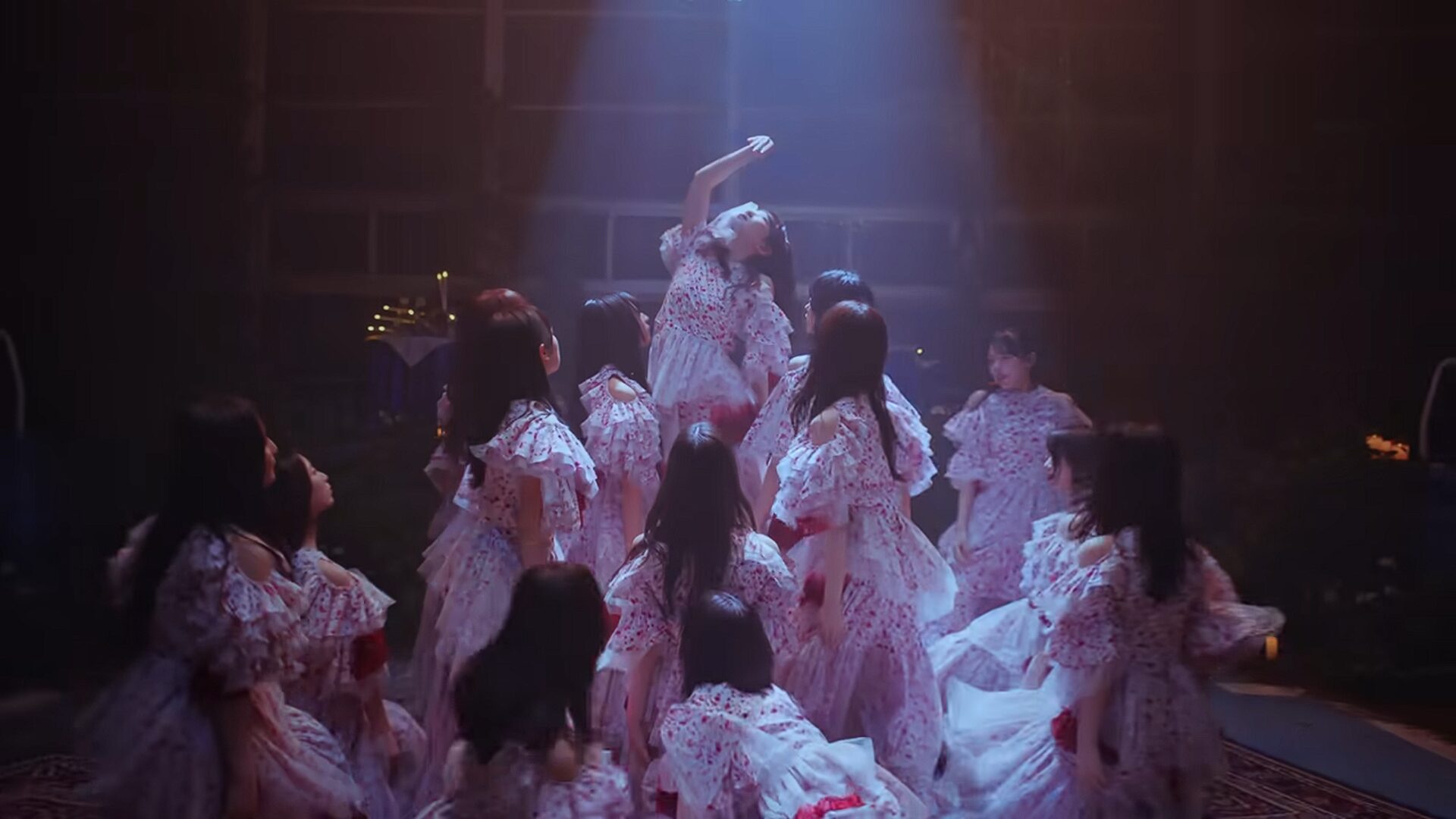 日向坂46の新曲「Kind of love」のMV公開！ファンの反応は？