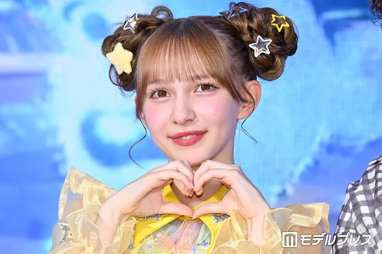 FRUITS ZIPPERの早瀬ノエルは芸名。もっと彼女のことを知りたい!
