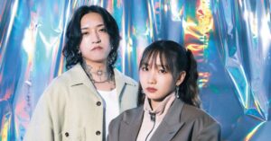 YOASOBIの「夜に駆ける」が史上初ストリーミング累計13億回再生突破。「UNDEAD」も2億回再生突破！