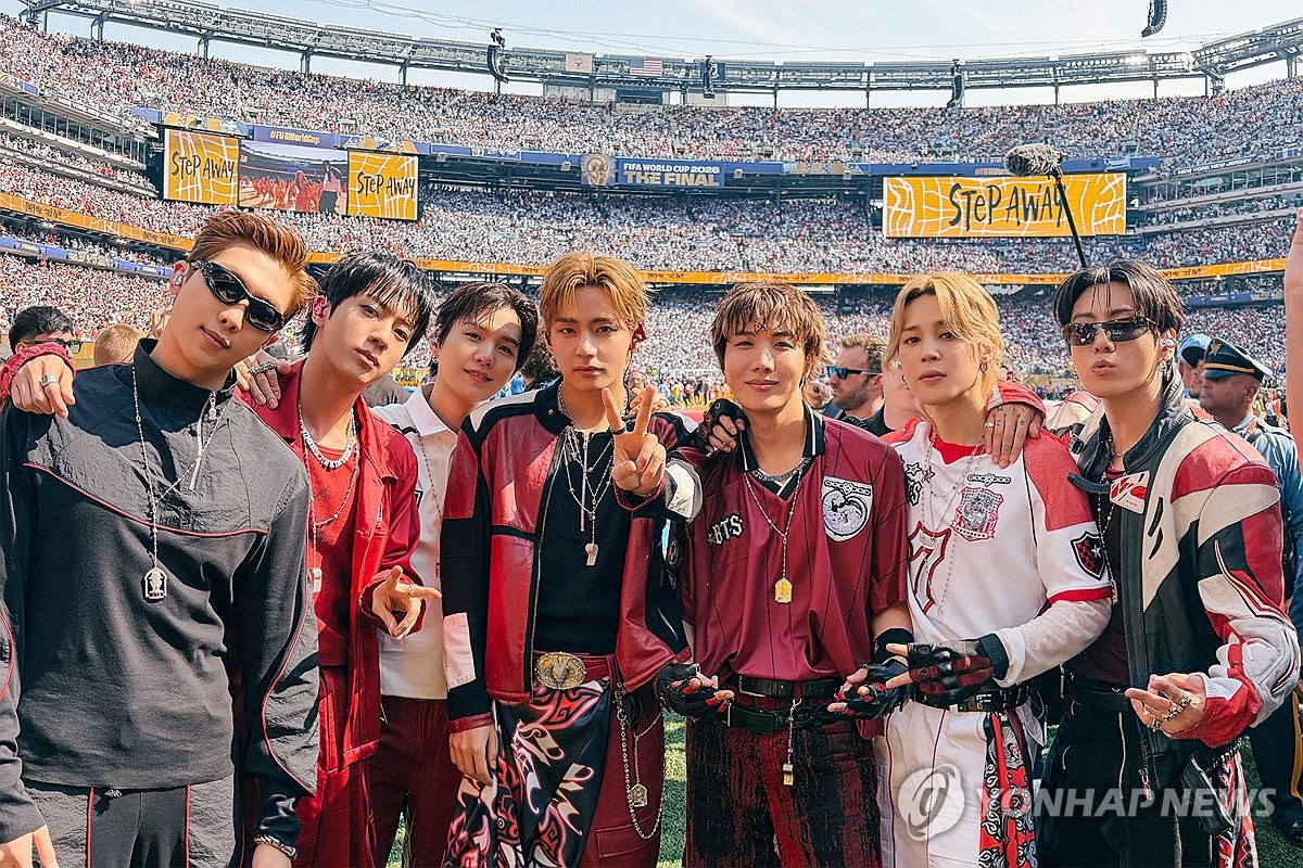BTS(防弾少年団)がW杯決勝のハーフタイムに登場！マドンナやジャスティン・ビーバーが同じ舞台に！