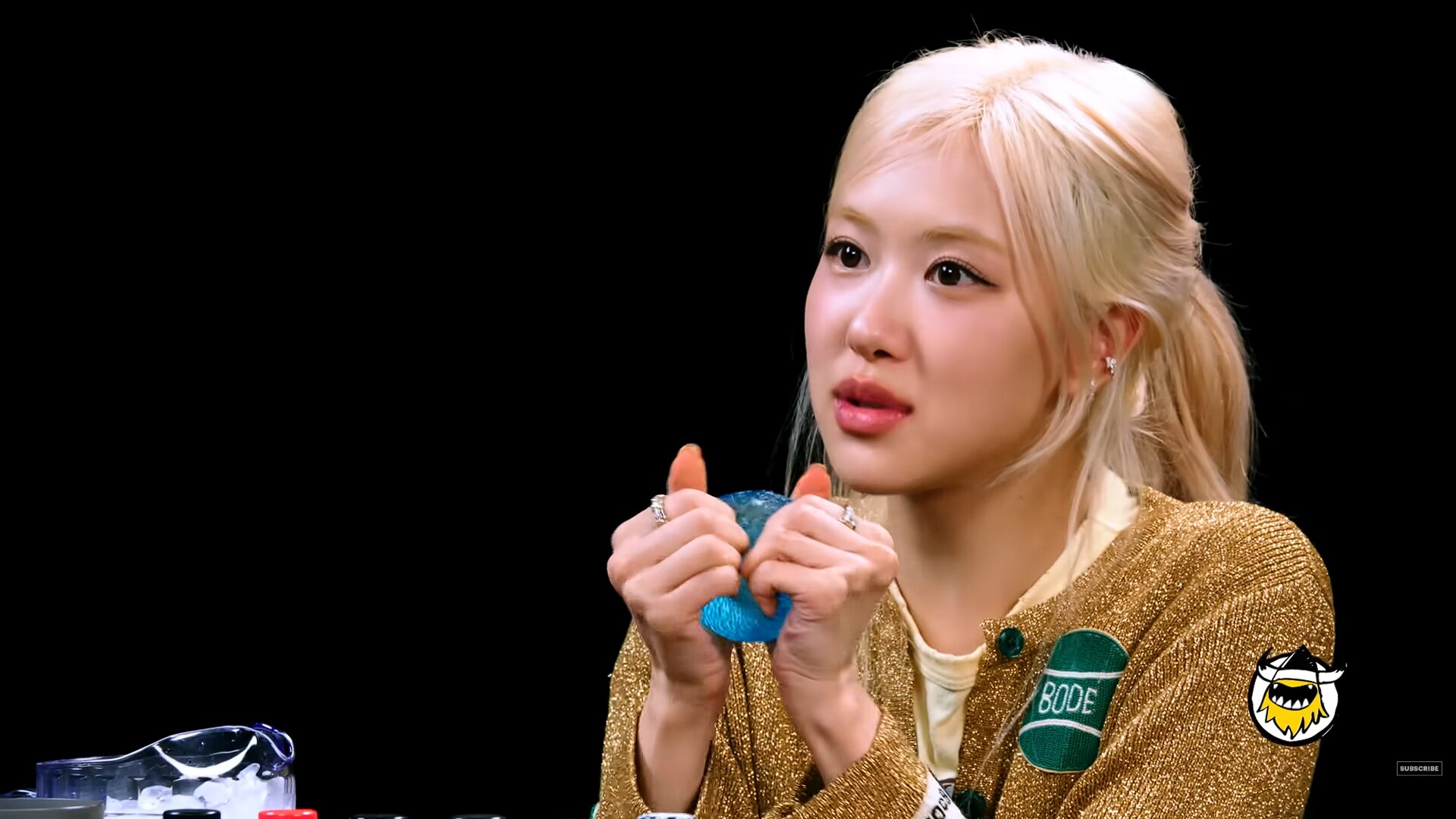 BLACKPINKのロゼが愛用している触感玩具とは?入手方法など調べてみた!